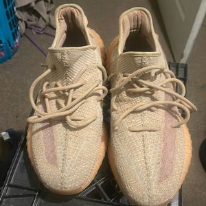 Yeezy 350
